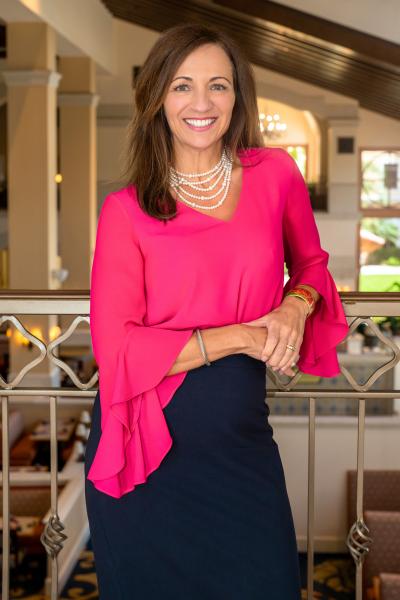 Julie Ryczak - Director of Sales & Marketing at Rosen Centre